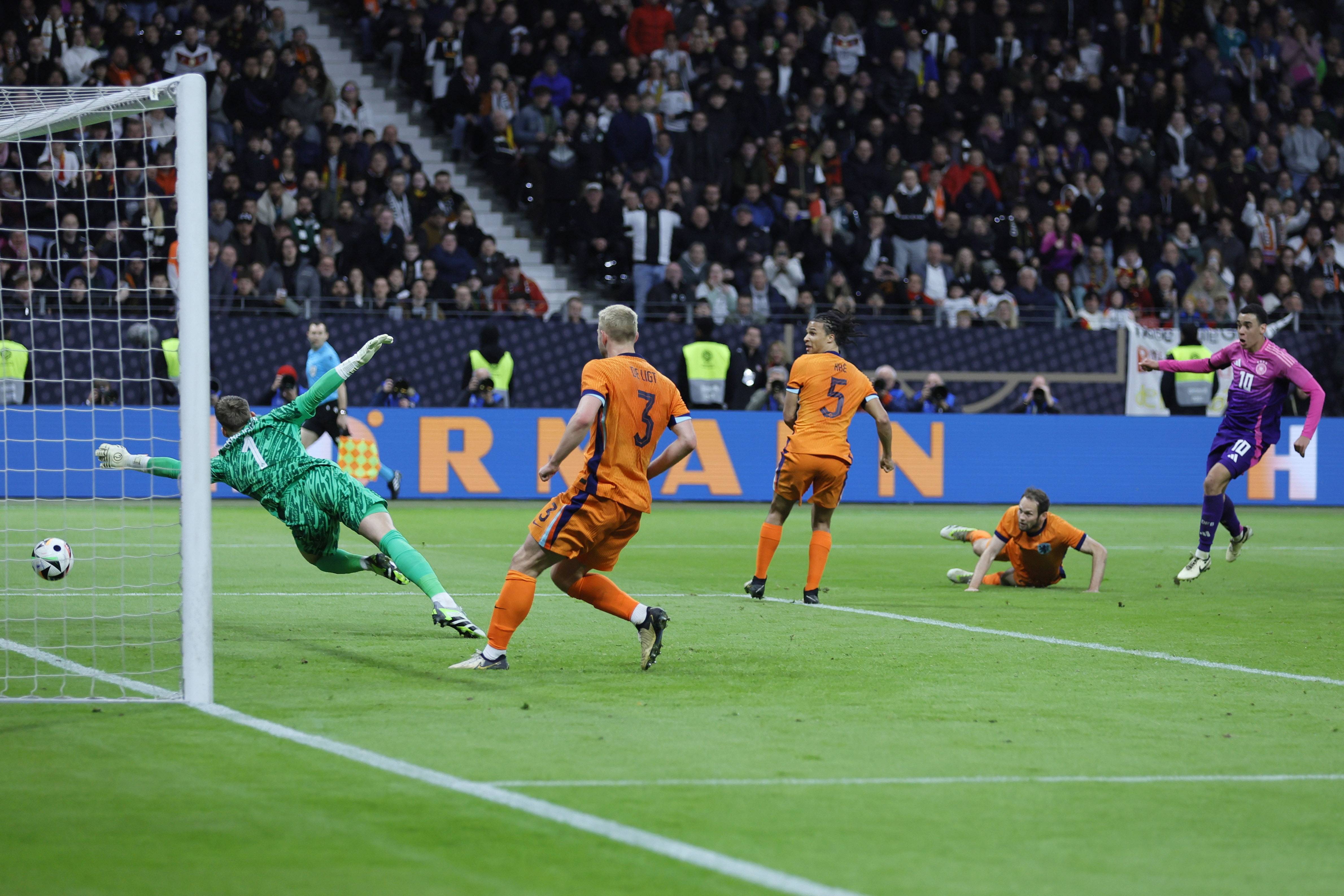 攻端展现了 攻端展现了