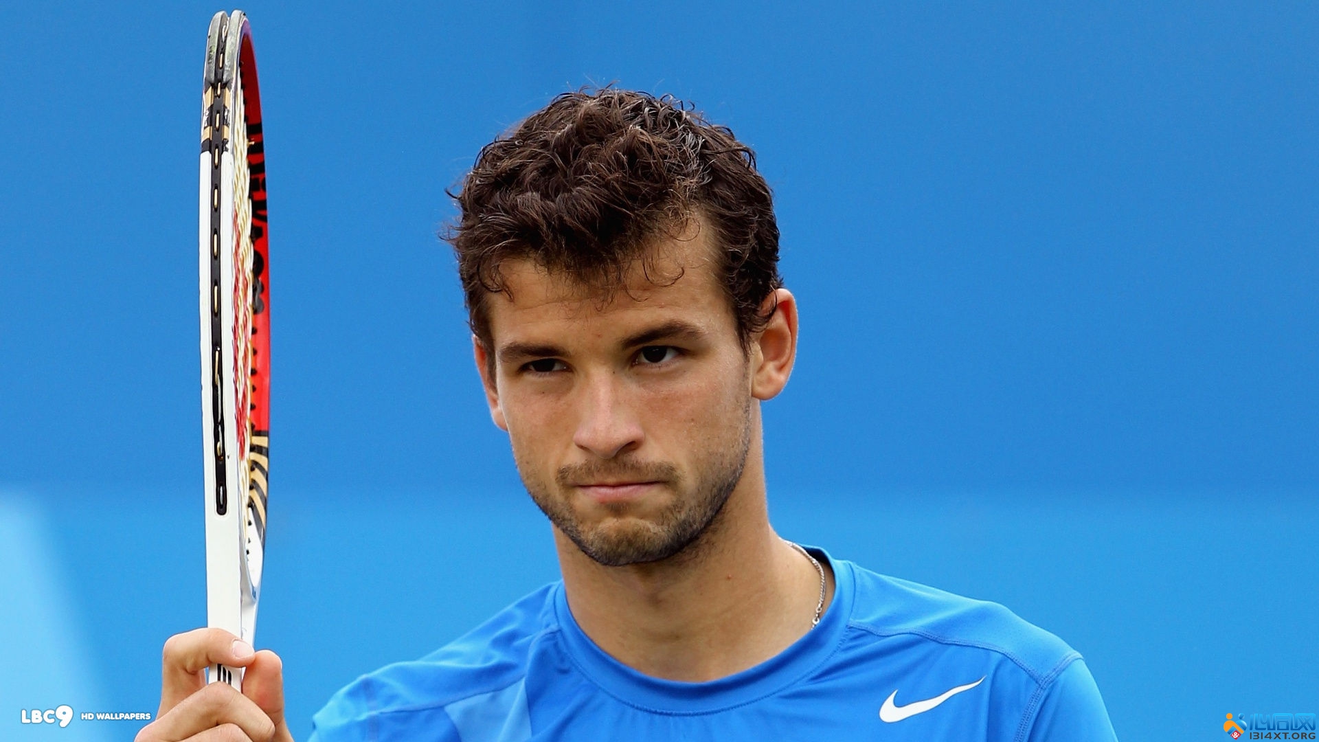 灯光充足 灯光充足